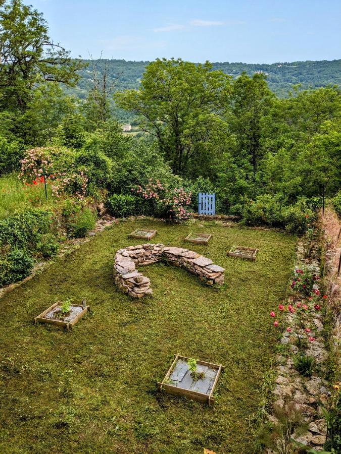 Villa Le Quatorze, Au Coeur De Najac Esterno foto